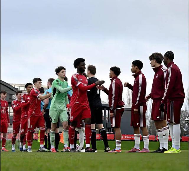 集结日阿森纳备战NBA总决赛葡萄牙体育围绕德国杯调整名单，网友：阿贾克斯调整名单备战欧冠的简单介绍