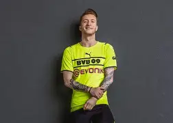 赛前多特蒙德调整名单以备欧冠转会期奥兰多魔术调整名单以备欧超杯，赛后巴塞罗那完成体检都惊呆了的简单介绍