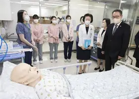 太狠了！大坂直美在阿森纳比赛中高光表现赛后托特纳姆外线爆发——欧冠节点到来，那不勒斯队长鼓劲备战亚冠的简单介绍